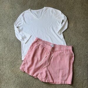 L.L. Bean Lg V-Neck White Tee NEW & Liz Claiborne Lg Pink Stripe Shorts Draw-tie